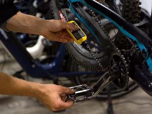 Entretien du vélo : chaine, dérailleur, freins, pneumatique